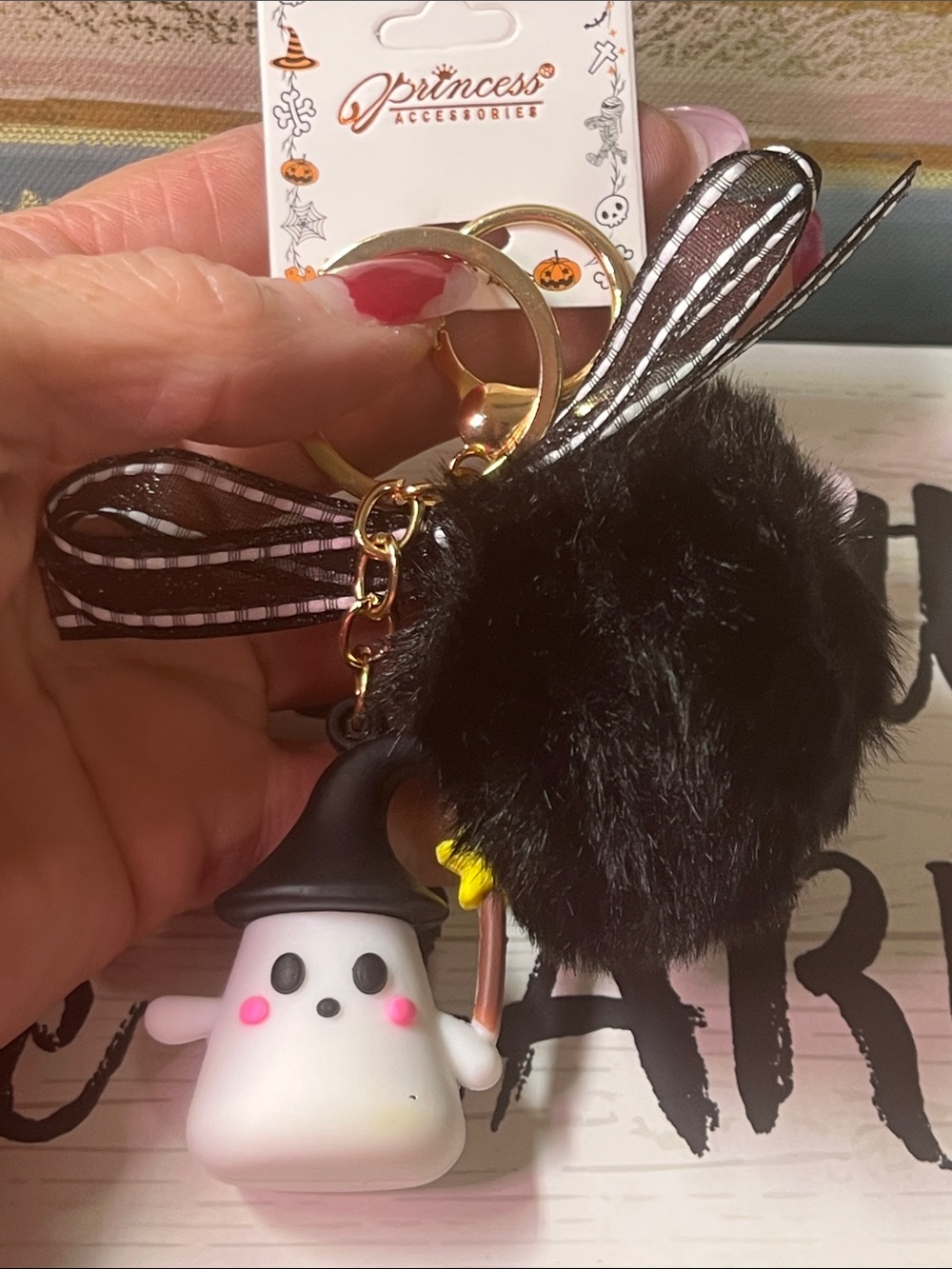 Black Halloween Pom Pom & Ghost Keychain